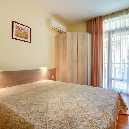 дриймбг - райска градина, влас * Свети-Влас