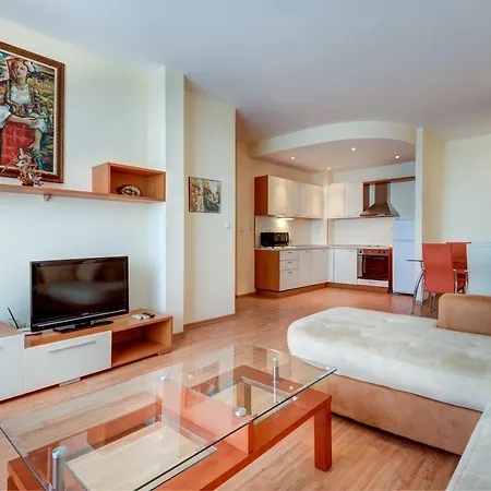 Apartment дриймбг - райска градина, влас